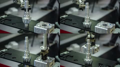 实拍机械臂生产线素材视频