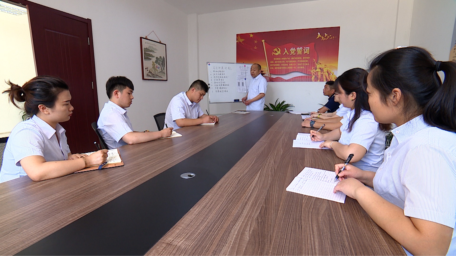 国际会议中心管理团队赴南京山水大酒店开展交流活动
