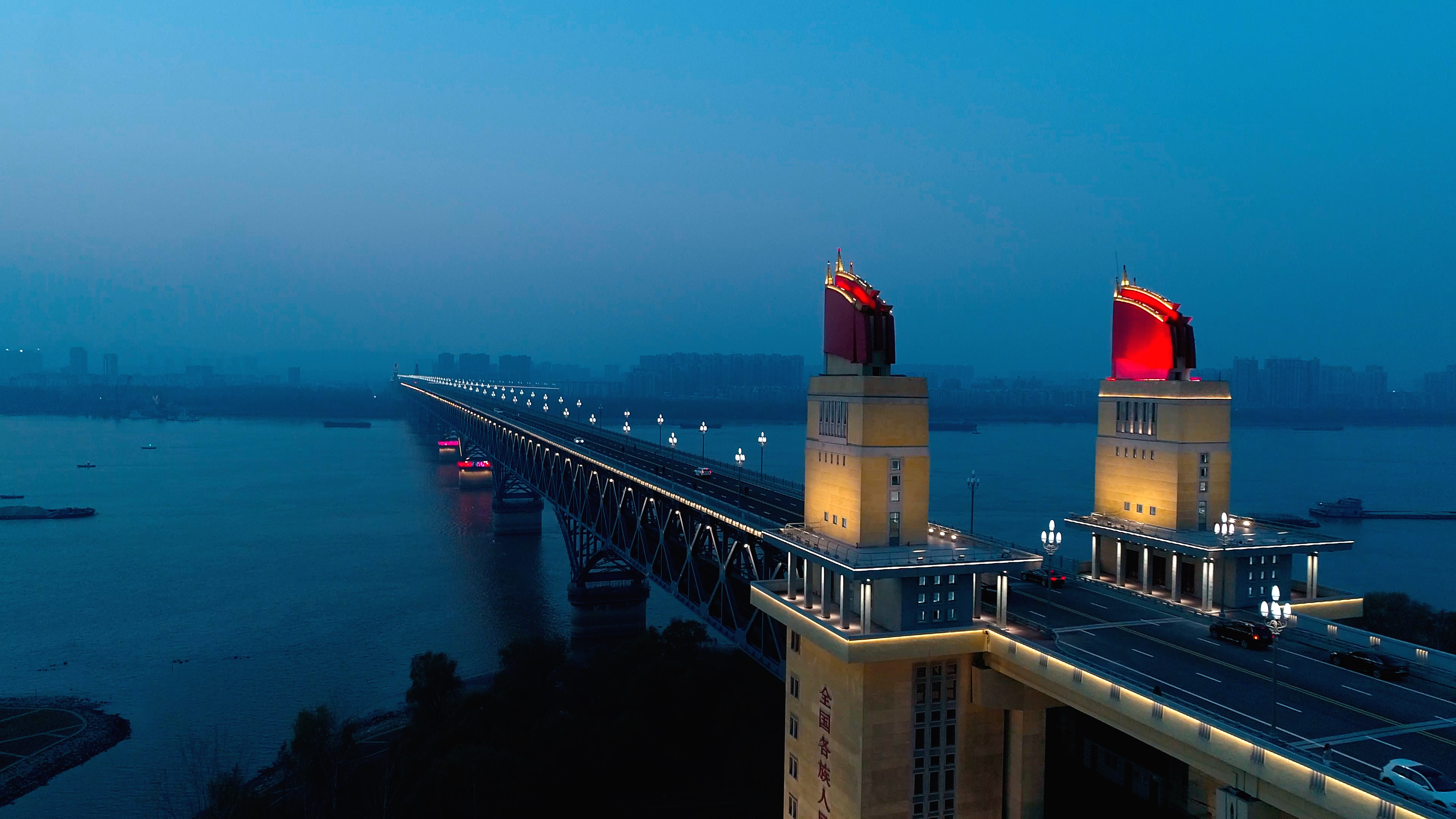 【城市风光 夜景拍摄】南京长江大桥|摄影|风光|黑诺 - 原创作品 - 站酷 (ZCOOL)