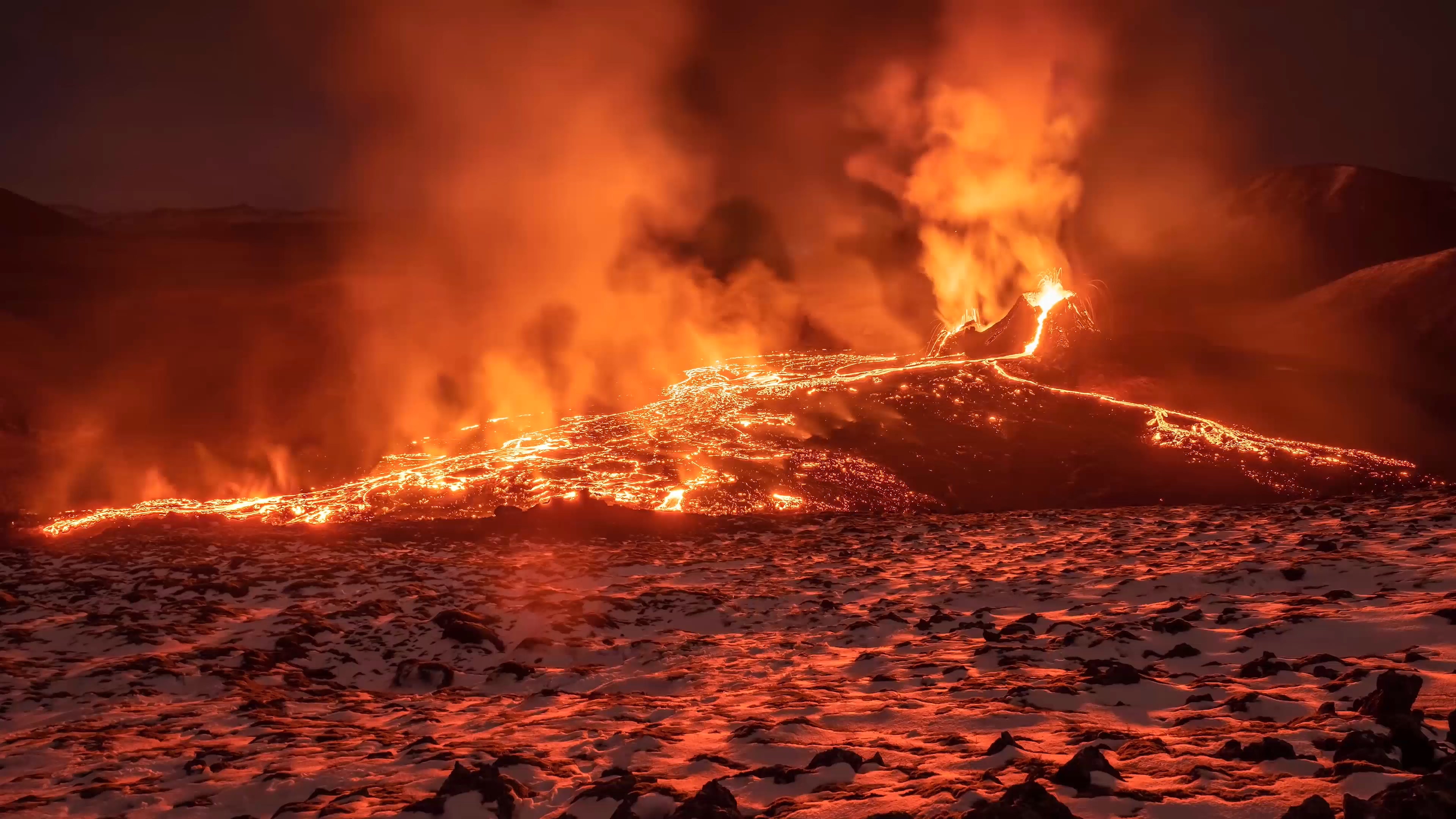 凌點網搜索到174個與火山爆發岩漿相關的視頻素材作品正版商用高清