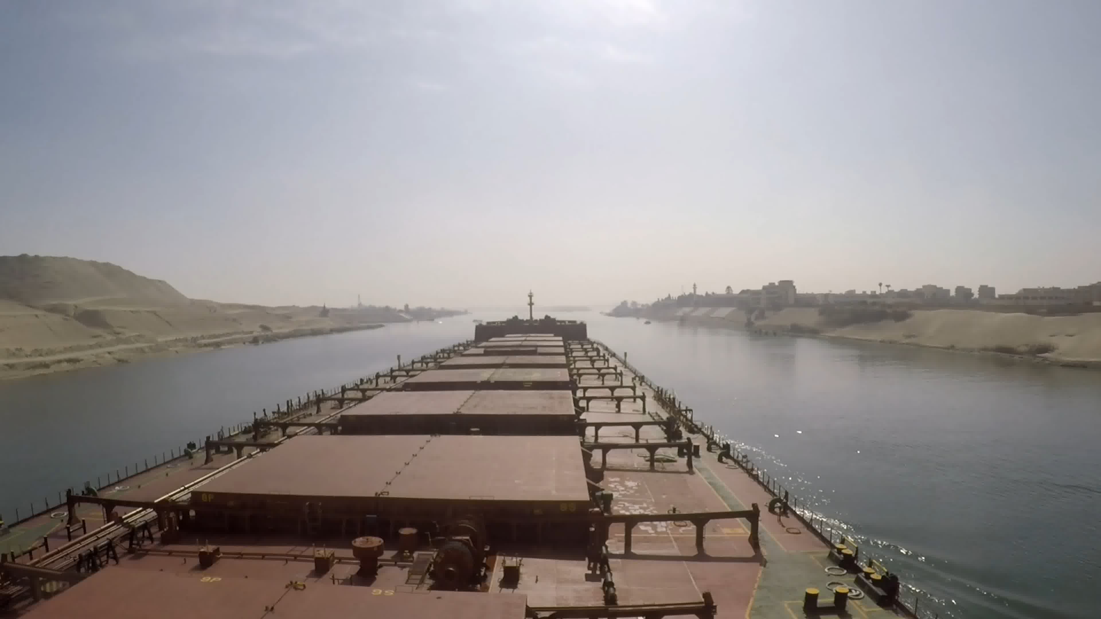 埃及将上调苏伊士运河船舶通行费_凤凰网视频_凤凰网