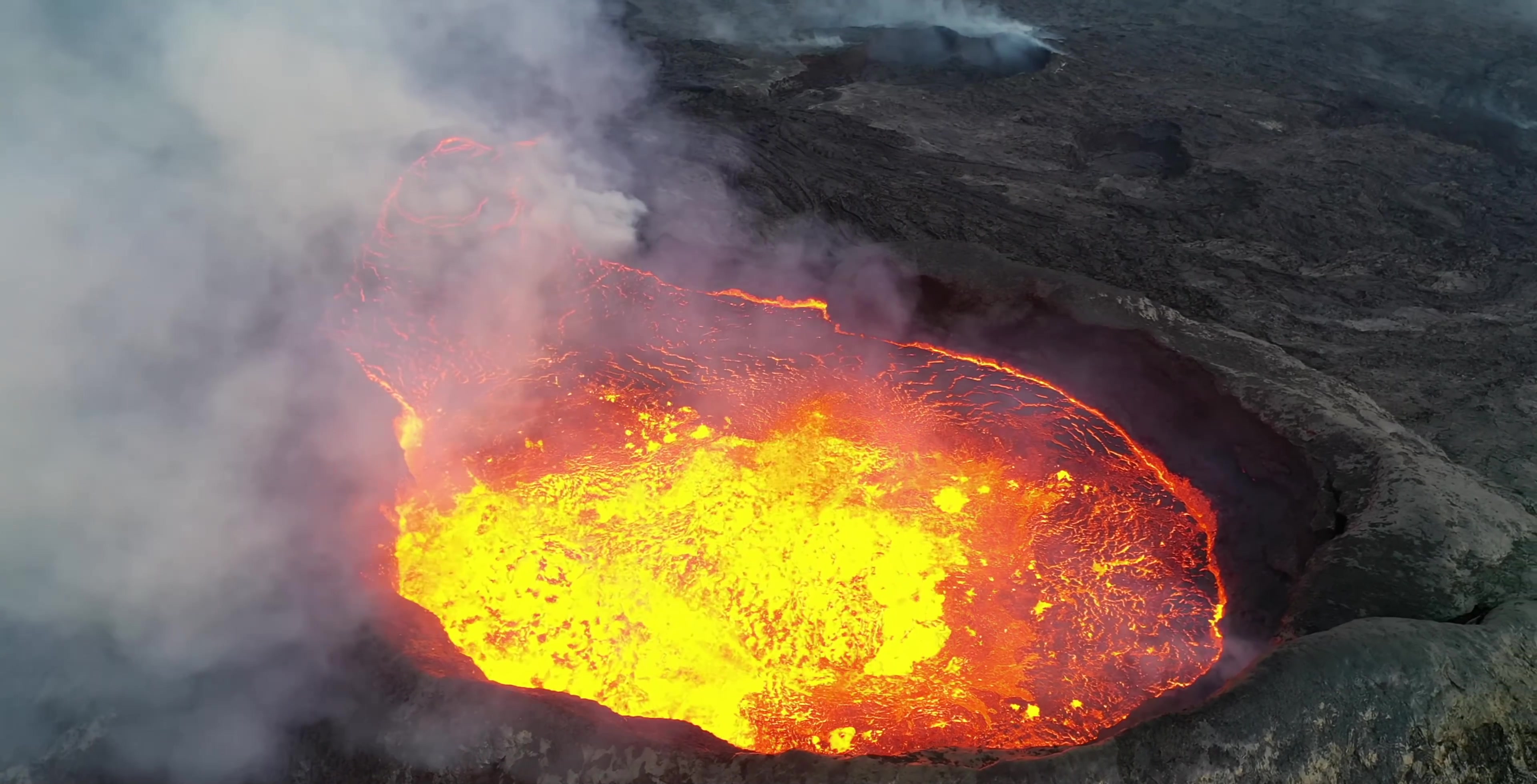 火山爆发，岩浆流淌视频素材,延时摄影视频素材下载,高清3840X2160视频素材下载,凌点视频素材网,编号:470814